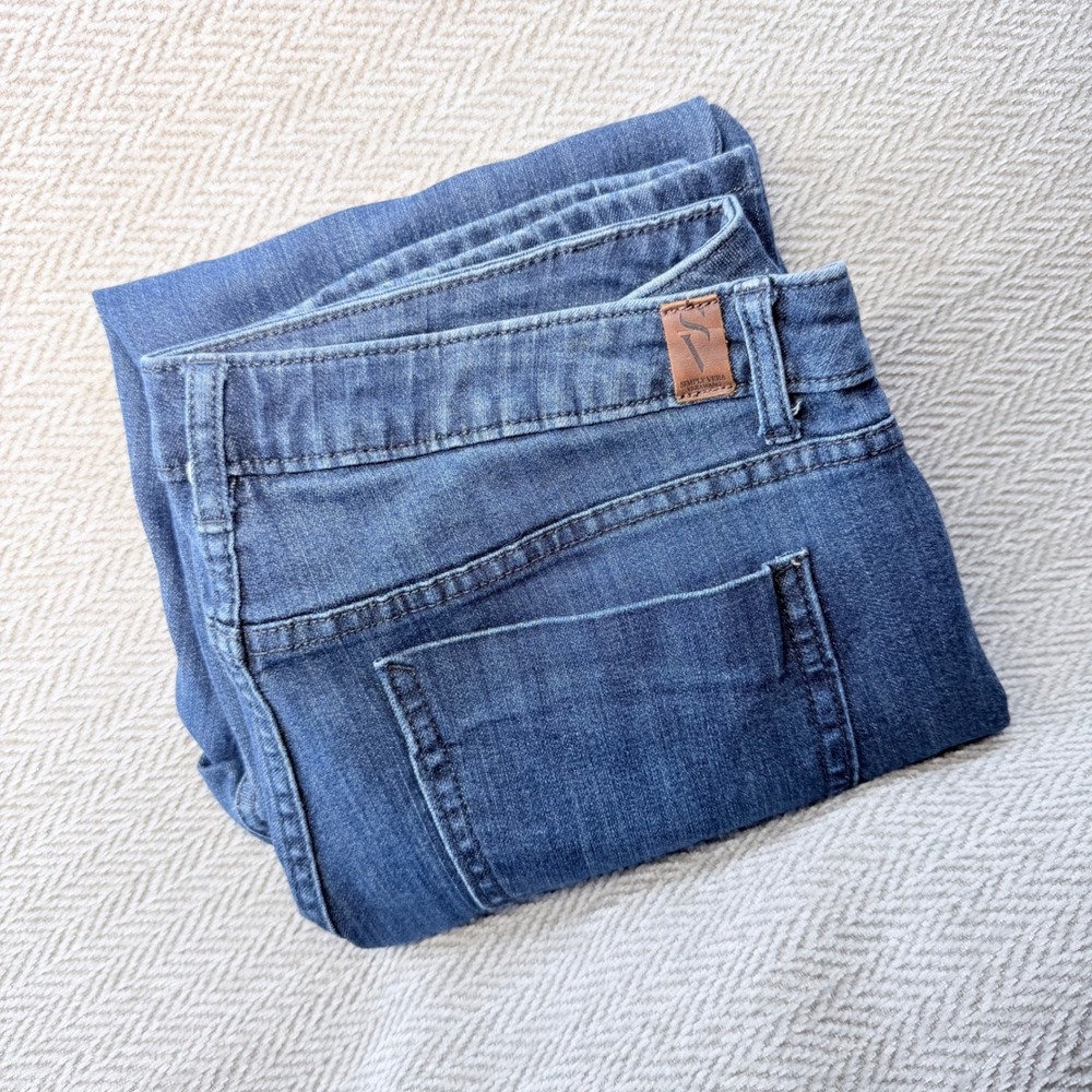 Simply Vera Vera Wang Capri Jeans 12 Blue Denim Mid Rise Cropped Casual Denim